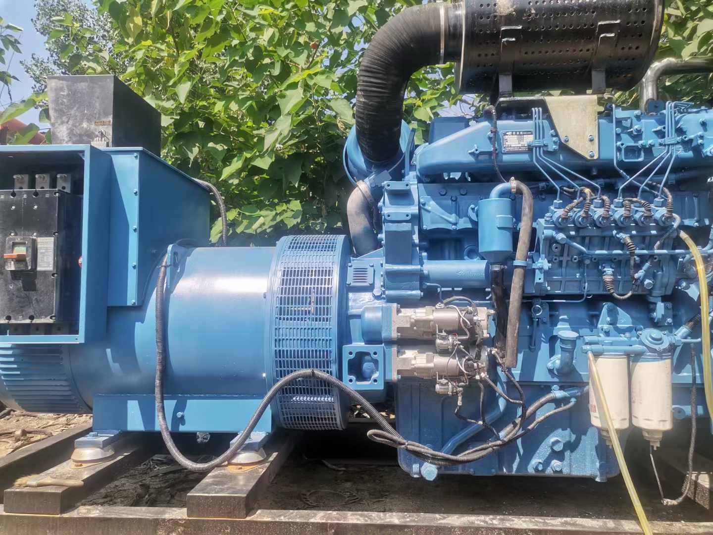 曲阳详细说明降低 800kW 柴油发电机输出电流波动的方法