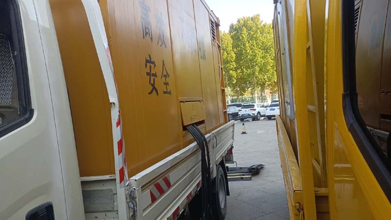 曲阳如何判断柴油发电机组和UPS电源的切换时间是否符合要求？